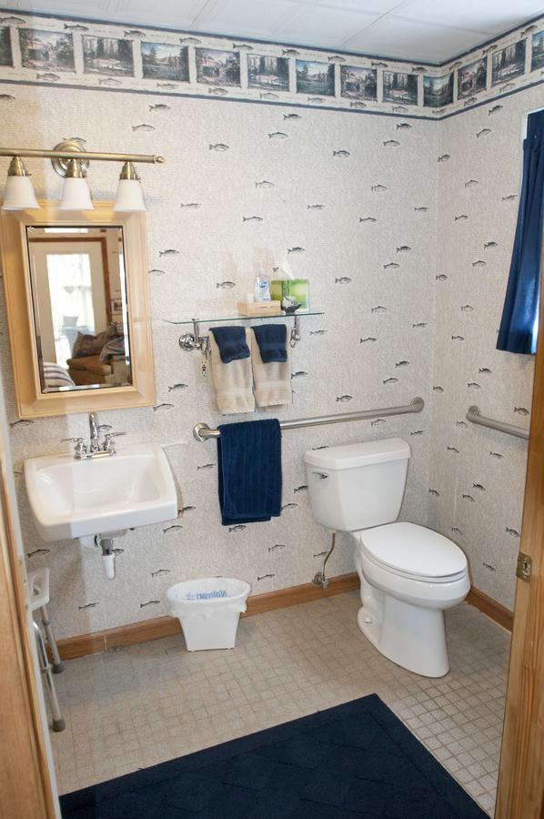 Locust Brook Lodge Butler Dış mekan fotoğraf